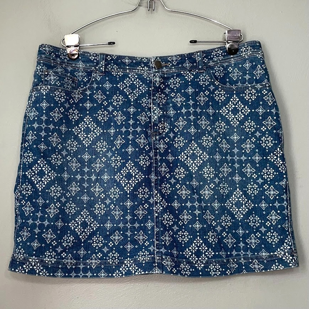 CJ Banks Plus Size 14W Blue White Print Denim Jean Skort Skirt Preppy Chic